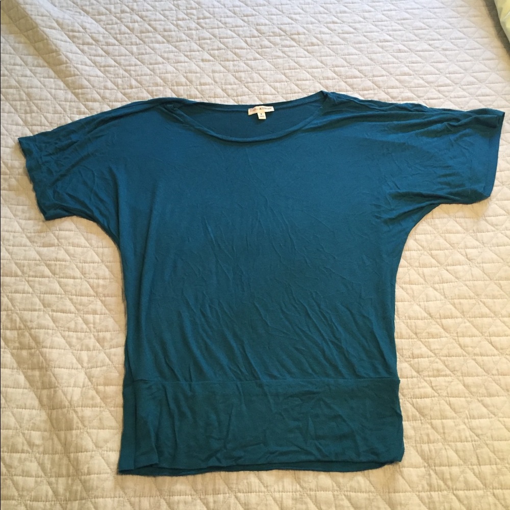 Teal t shirt